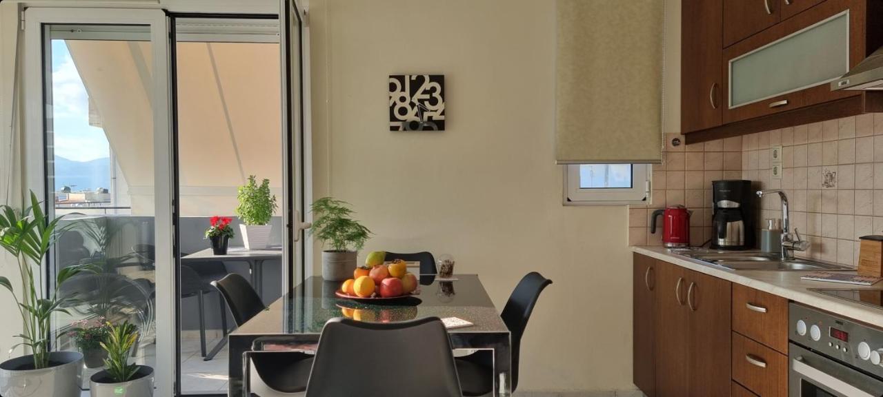 Bright & Modern Apt With View 伊拉克利翁 外观 照片